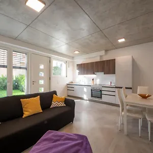 Housmart Toscana 53 White Appartamento Bologna